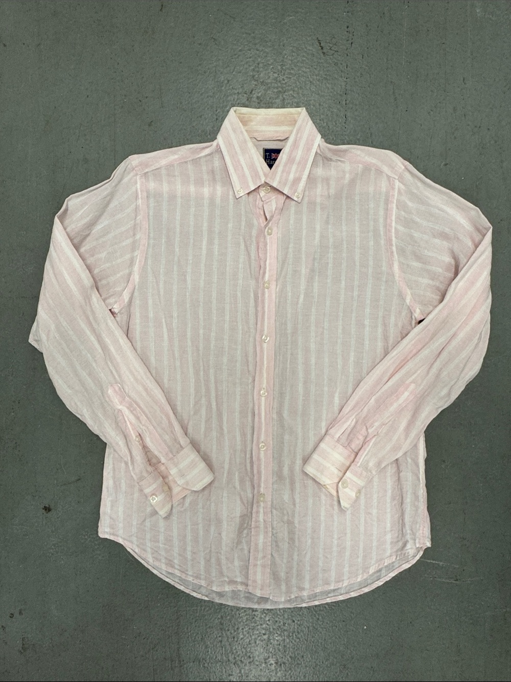 T. Harris Men's Light Pink Striped Button-Down Linen Shirt Size M